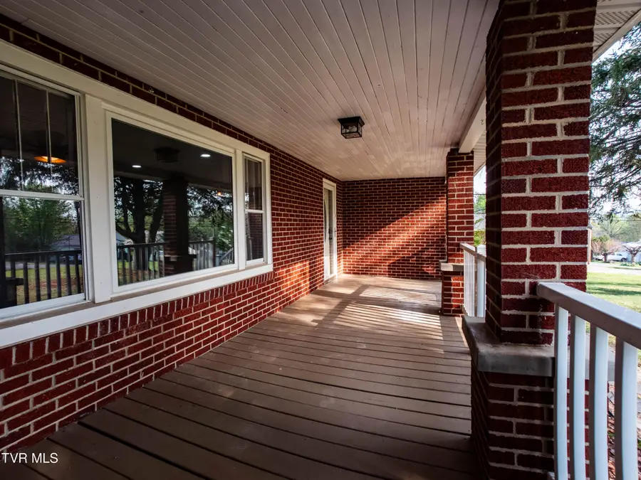 218 Messick Avenue, Church Hill, TN 37642 - #2