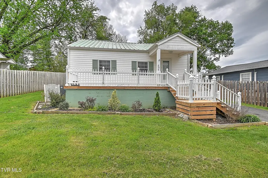 506 Trudy Street, Elizabethton, TN 37643 - #3