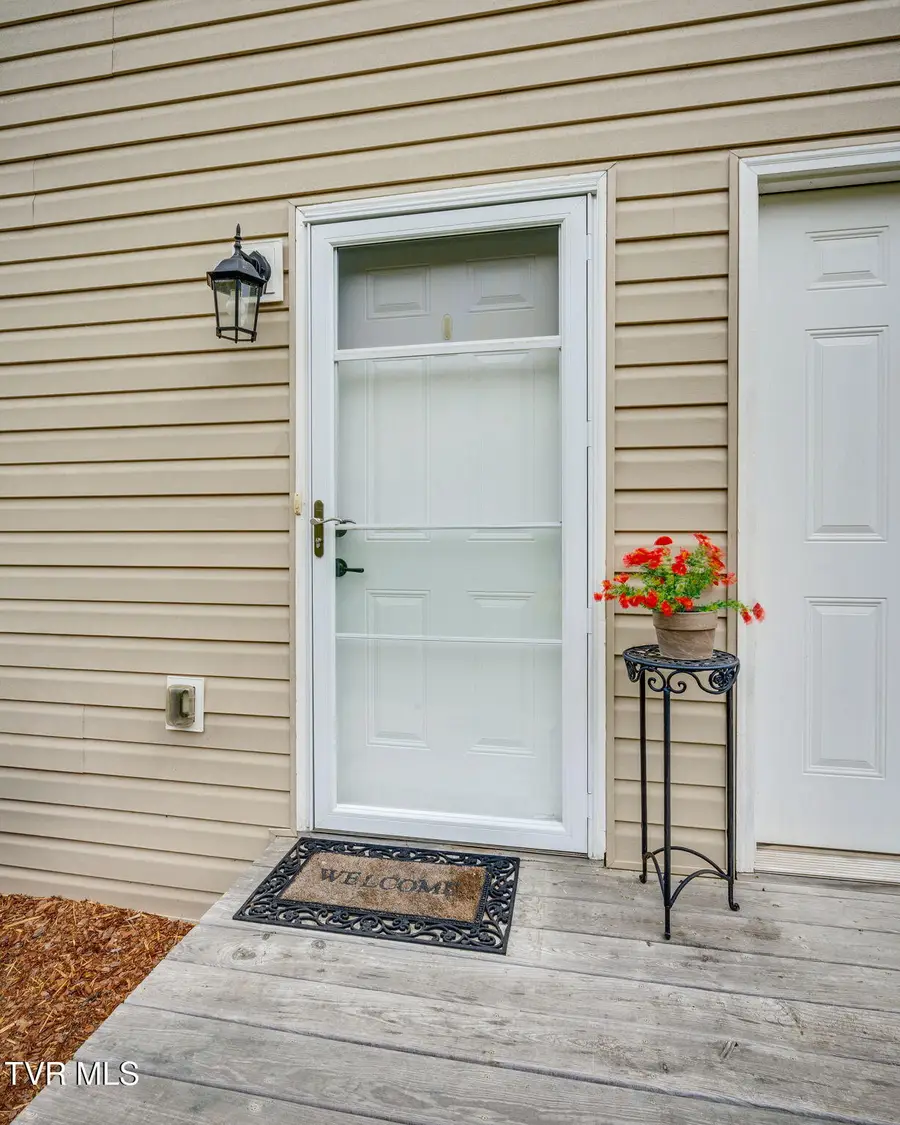 704 Grays Pointe Court #39, Johnson City, TN 37615 - #3