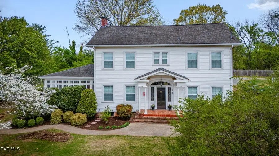 207 Lynwood Street, Bristol, TN 37620 - #2