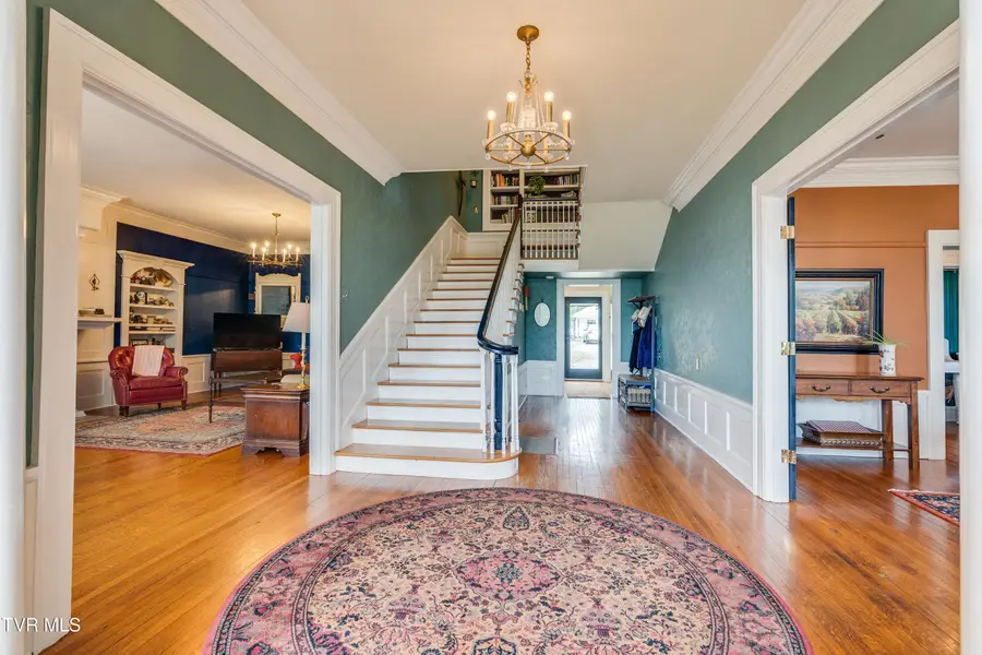 207 Lynwood Street, Bristol, TN 37620 - #3