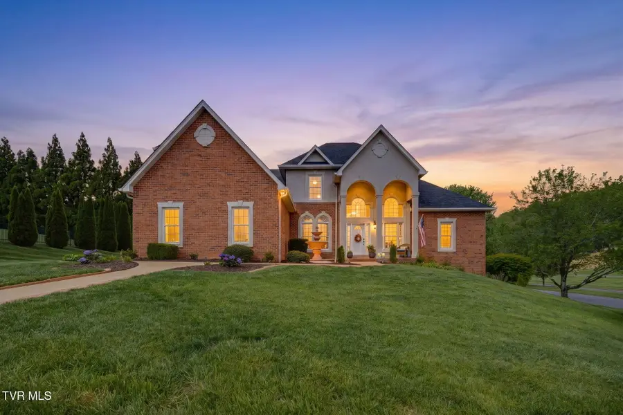 1 Honeysuckle Court, Johnson City, TN 37615 - #2