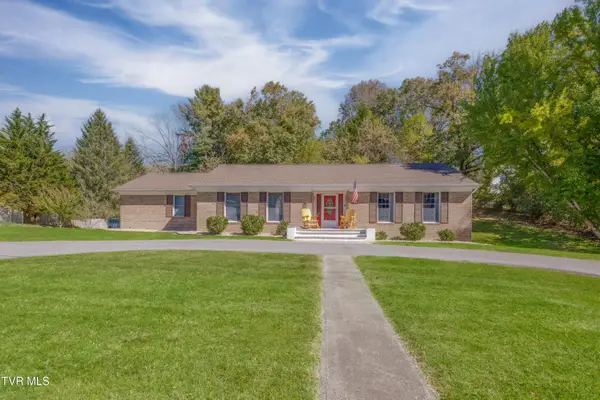 460 Northeast Oak Hill Street, Abingdon, VA 24210