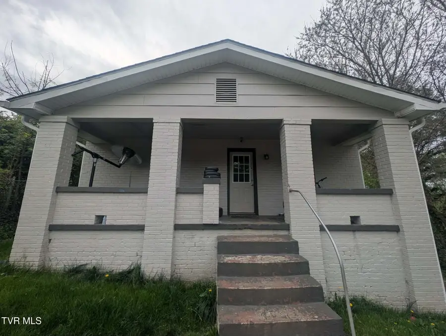 627 Dixie Street, Bristol, VA 24201 - #3