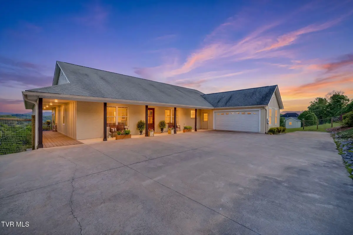 304 Michaels Ridge Boulevard, Johnson City, TN 37615 - #1