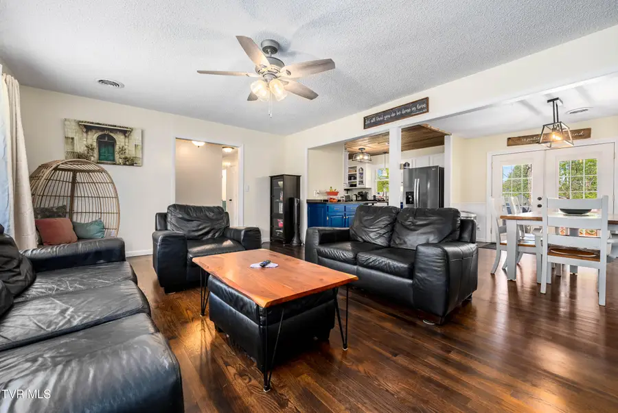 1405 Brentwood Drive, Greeneville, TN 37743 - #2