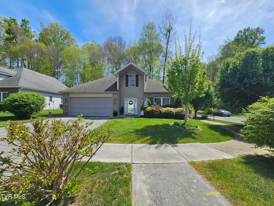 22 Bedding Place, Johnson City, TN 37604 - #2