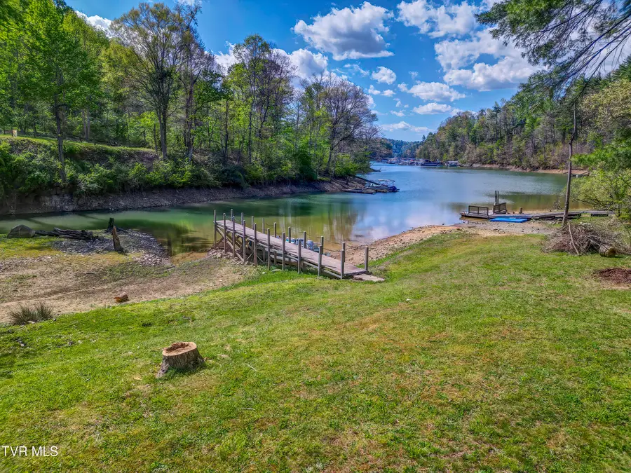 308 Friendship Road, Bristol, TN 37620 - #3