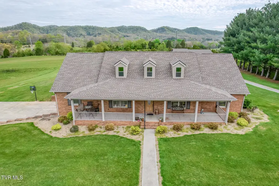 1237 White Top Road, Bluff City, TN 37618 - #2