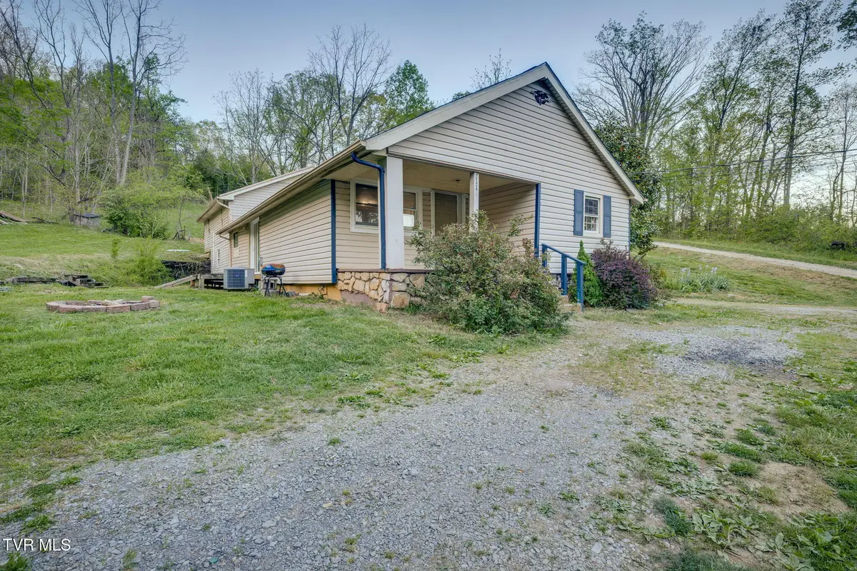 212 Weaver Hill Road, Johnson City, TN 37601 - #1