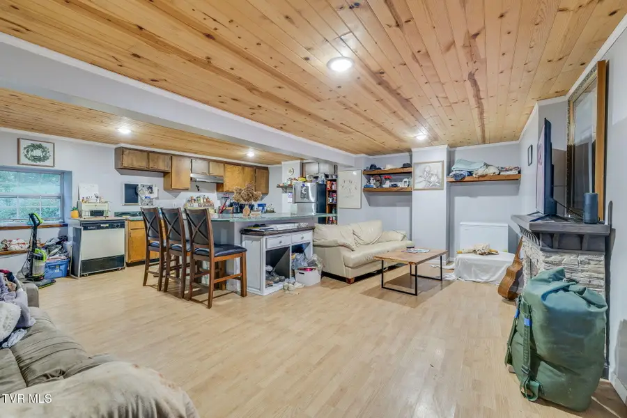 212 Weaver Hill Road, Johnson City, TN 37601 - #3