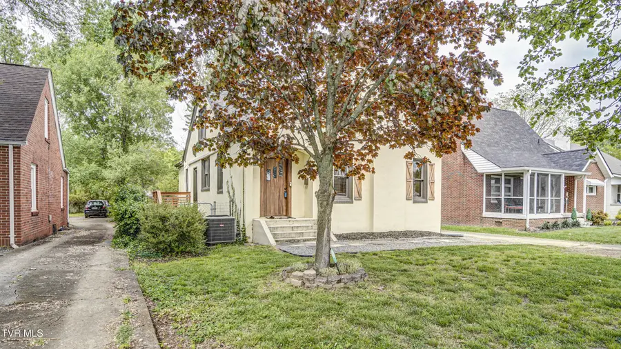 1346 East Center Street, Kingsport, TN 37664 - #2