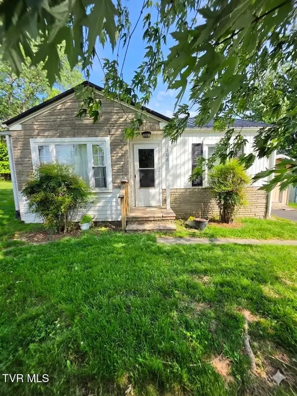 508 East Barton Ridge Road, Greeneville, TN 37745