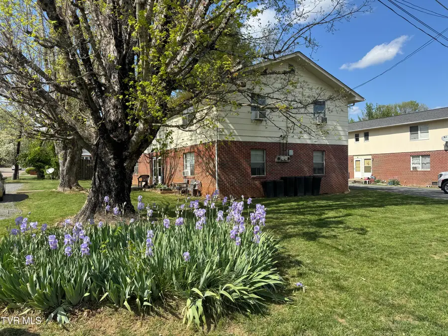 151 Martin Street, Jonesville, VA 24263 - #2