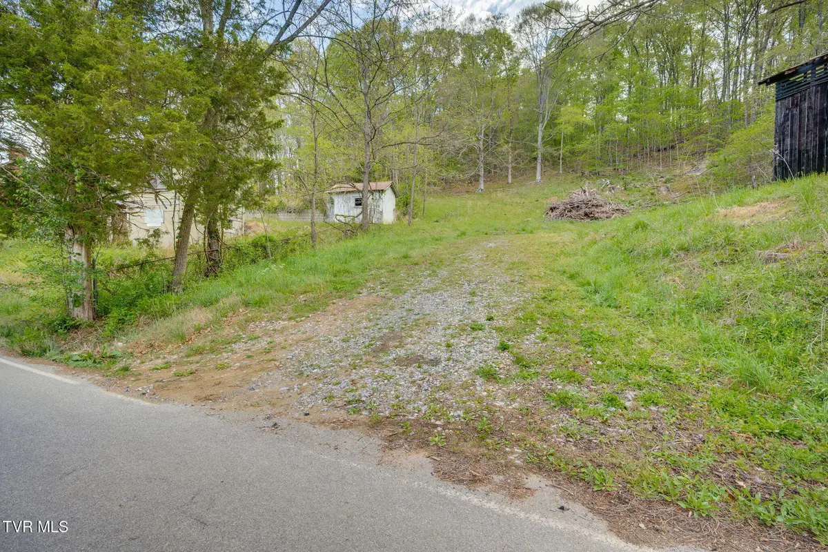 218 Bridwell Heights Road, Kingsport, TN 37664 - #1