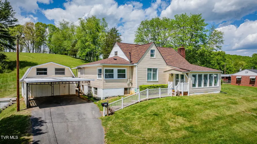 322 Valley Drive, Blountville, TN 37617 - #2