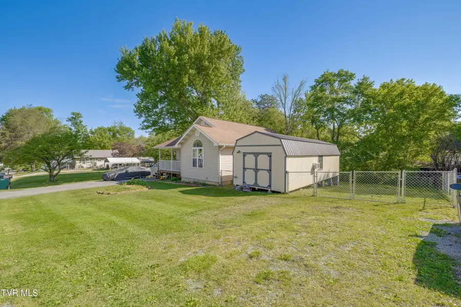 154 Sycamore Street, Erwin, TN 37650 - #2