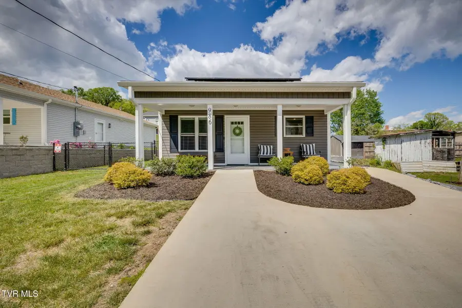 986 Glen Street, Bristol, TN 37620 - #2