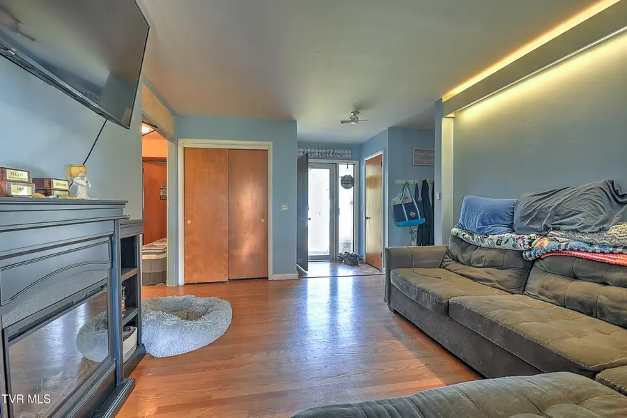 1441 Valley Street, Kingsport, TN 37660 - #3