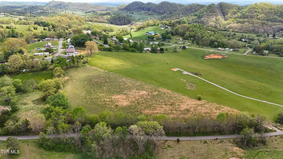 22211 Lime Hill Road, Bristol, VA 24202 - #3