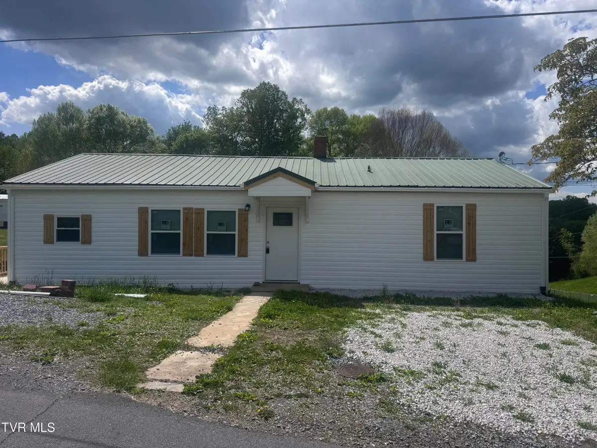 230 Hamilton Road, Elizabethton, TN 37643 - #1
