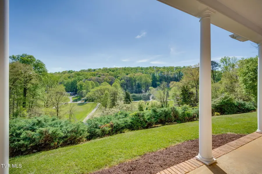 512 Hidden Valley Road, Kingsport, TN 37663 - #2