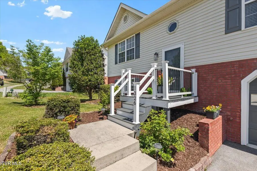 1326 Meadow Creek Lane, Jonesborough, TN 37659 - #3