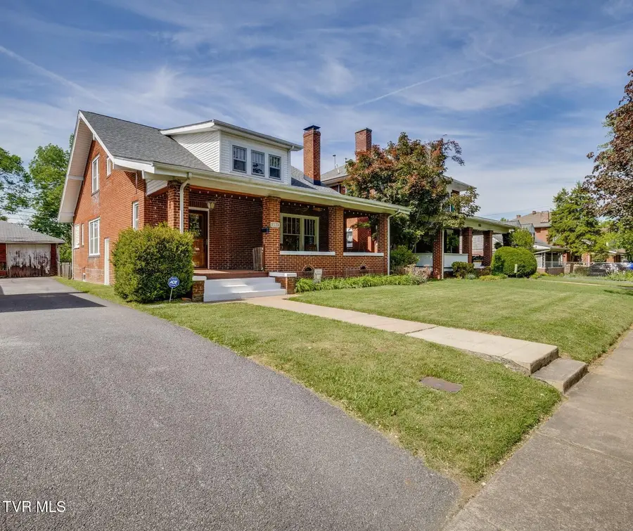 812 West Maple Street, Johnson City, TN 37604 - #2