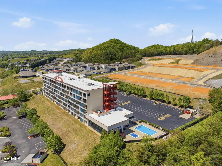 210 Raceday Center Drive #Unit 1107, Bristol, TN 37620 - #2