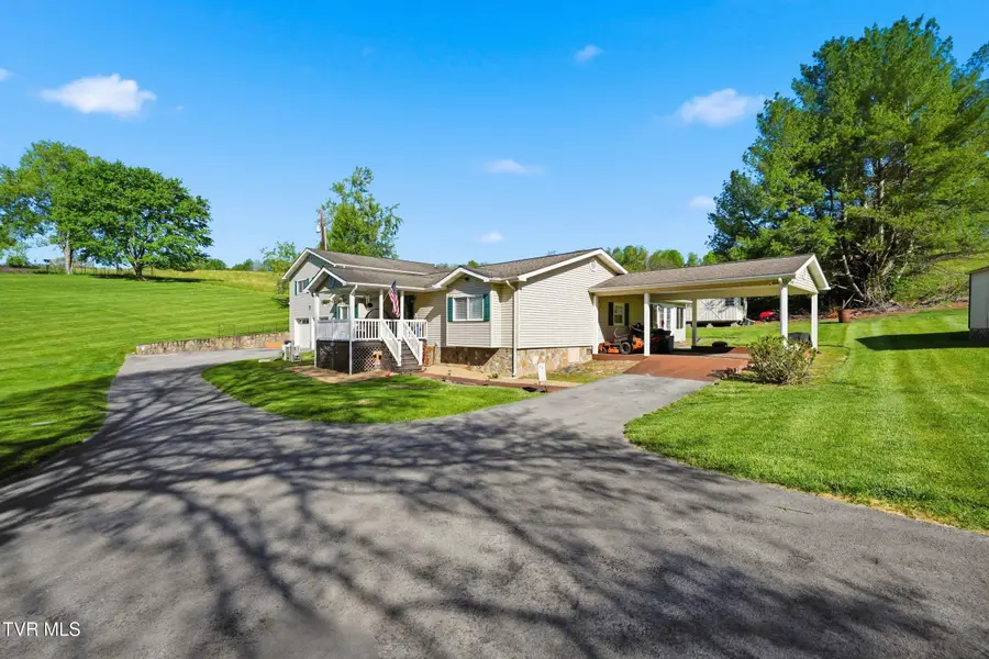 2222 Shenandoah Drive, Big Stone Gap, VA 24219 - #3