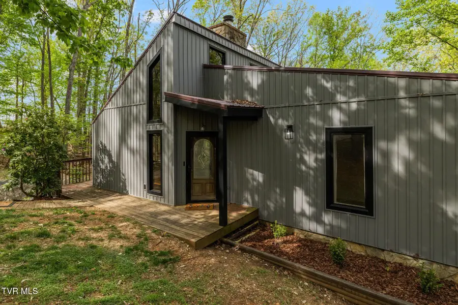 704 Stuffle Street, Kingsport, TN 37660 - #3