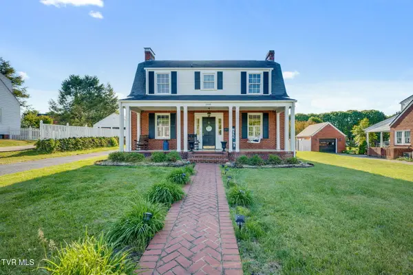 1608 Crescent Drive, Kingsport, TN 37664