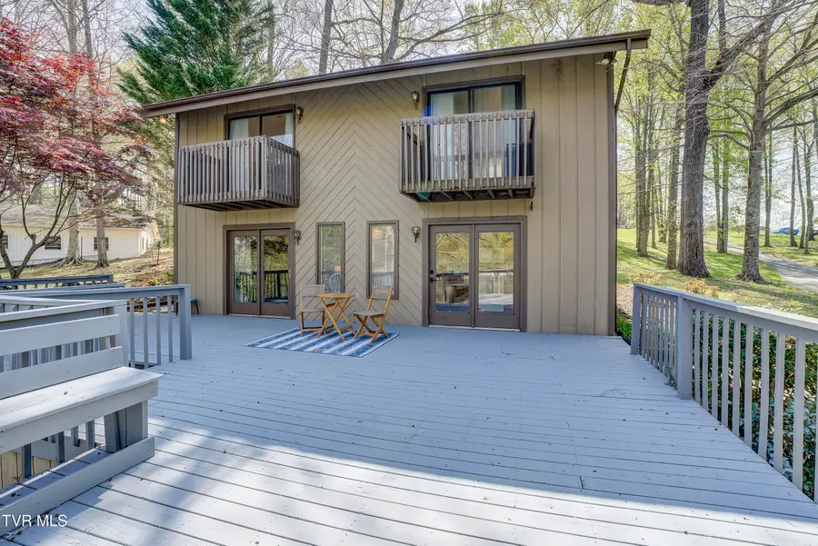 760 Lake Point Drive, Piney Flats, TN 37686 - #2