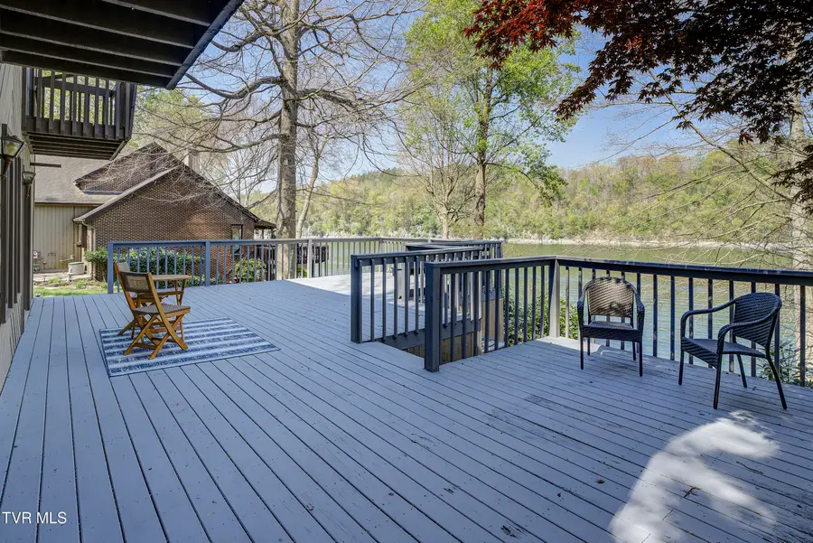 760 Lake Point Drive, Piney Flats, TN 37686 - #3