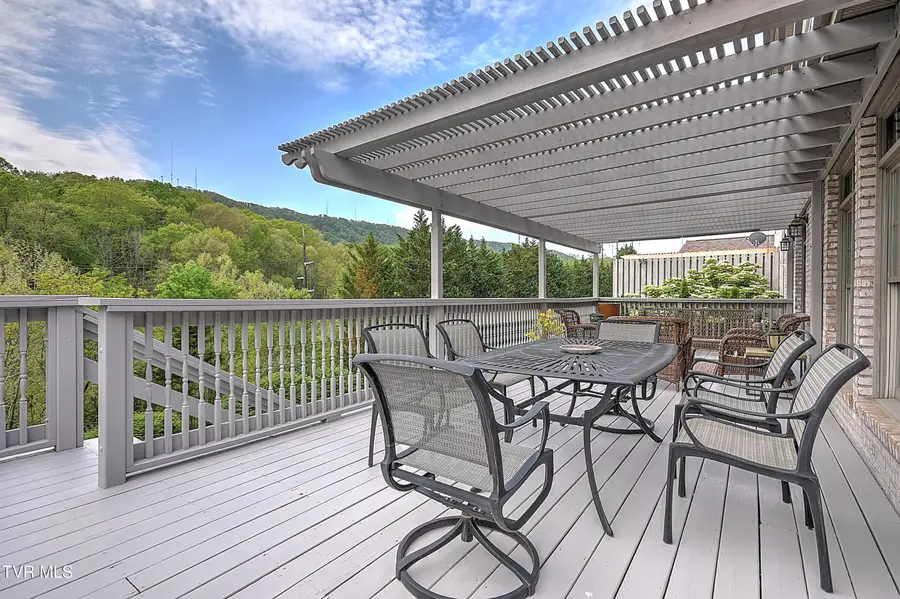 1911 Birchfield Pvt Court, Kingsport, TN 37660 - #2