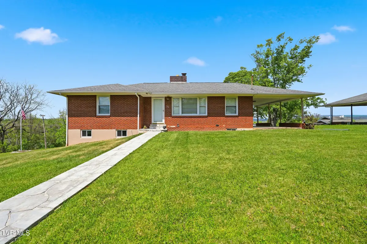 26 Wh Short Street, Castlewood, VA 24224 - #1