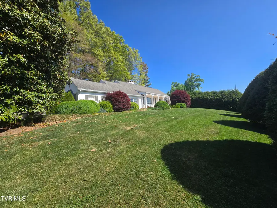 570 Valley Drive, Bristol, VA 24201 - #3