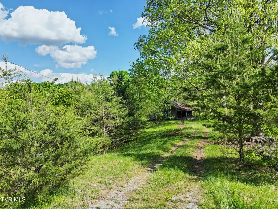 2424 Midway Road, Knoxville, TN 37914 - #2