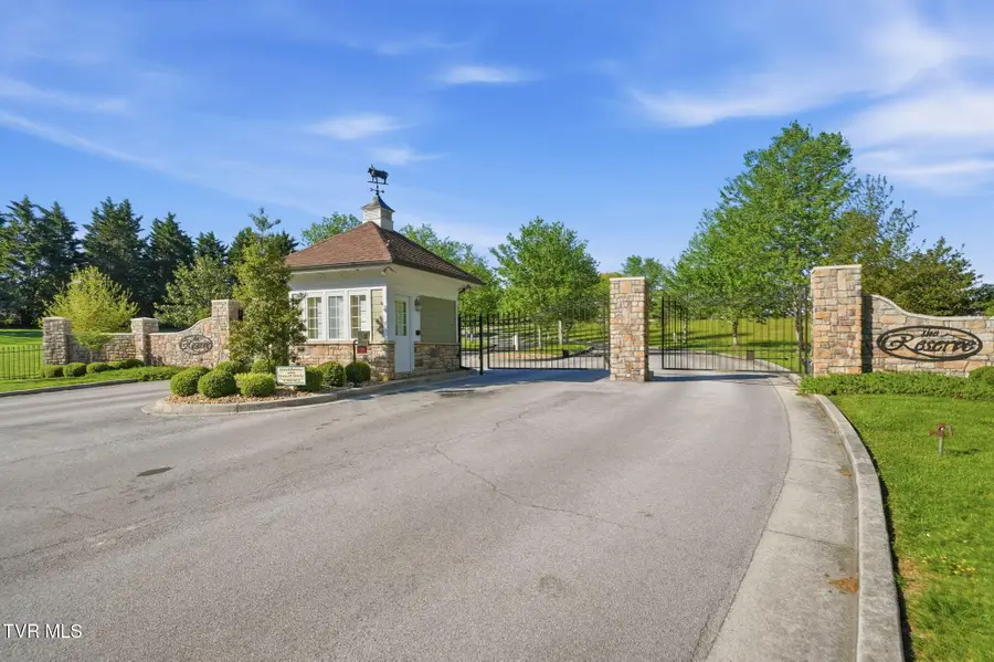 113 Creek Side Court, Bristol, TN 37620 - #3