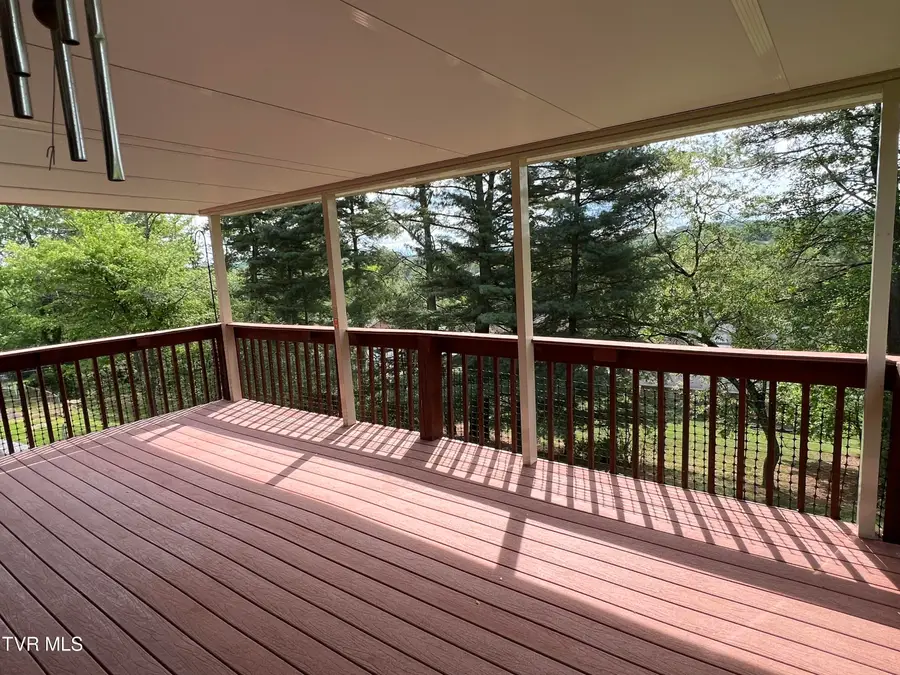 737 Foothills Road, Kingsport, TN 37663 - #3