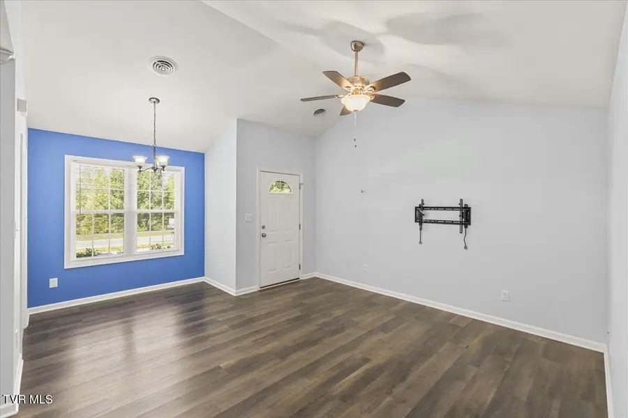 61 Chatfield Square, Johnson City, TN 37615 - #3