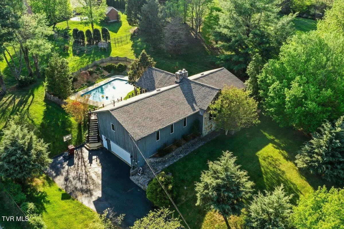 1305 Knob Creek Road, Johnson City, TN 37604 - #1