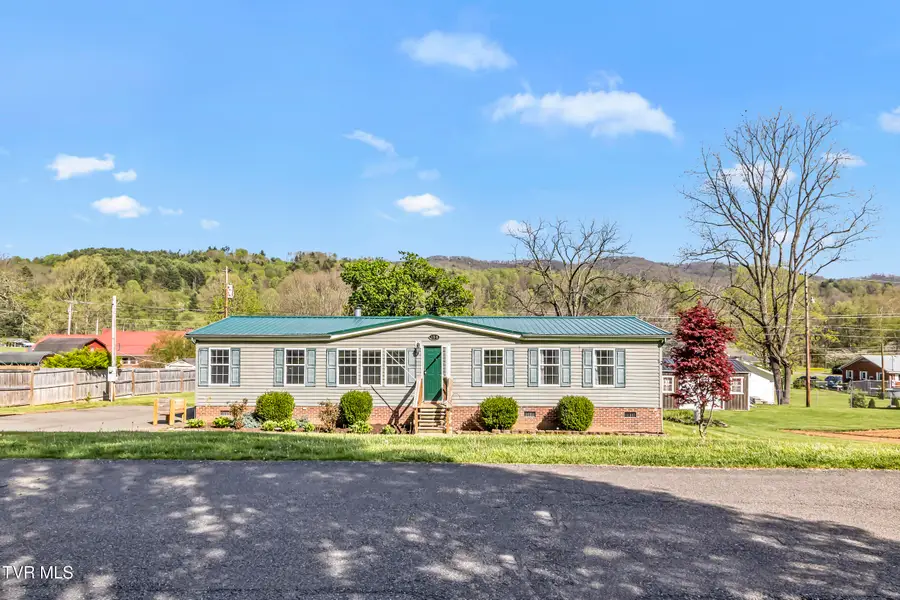 158 Circle Drive, Mountain City, TN 37683 - #2