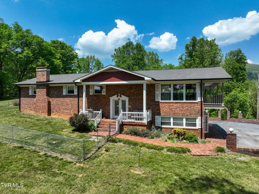 161 Judge Ben Allen Road, Elizabethton, TN 37643 - #2