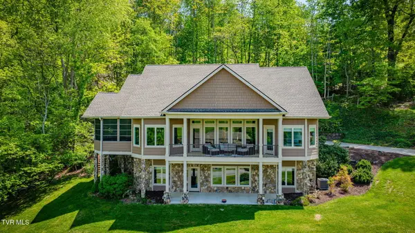 134 Mcafee Bluff, Johnson City, TN 37615