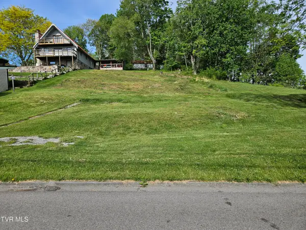 108 Cherry Street, Wise, VA 24293