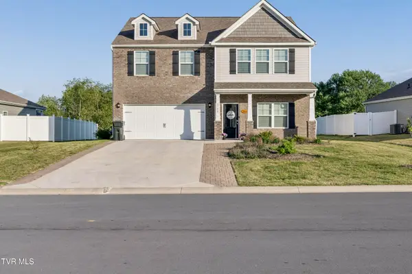 5142 Wildlife Circle, Piney Flats, TN 37686