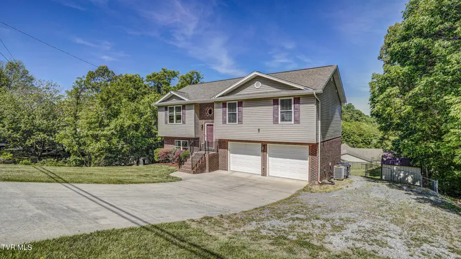 3920 Thornton Drive, Kingsport, TN 37664 - #3