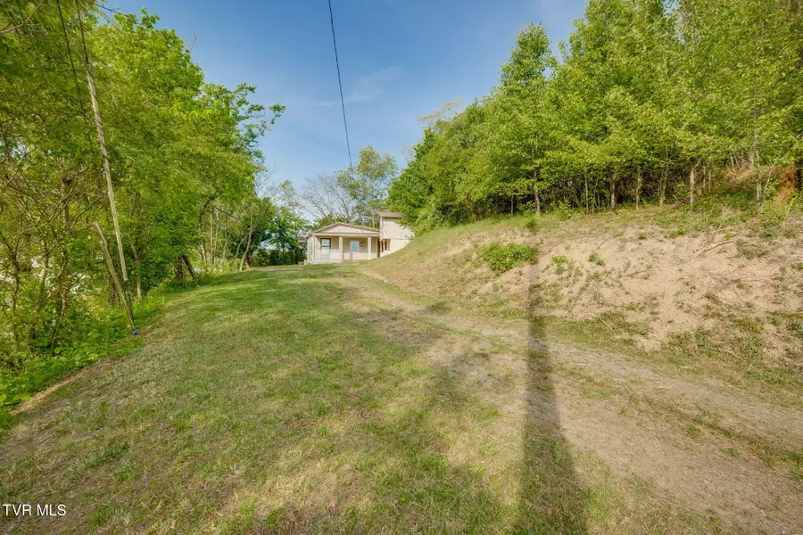 379 A P Carter Highway, Hiltons, VA 24258 - #3