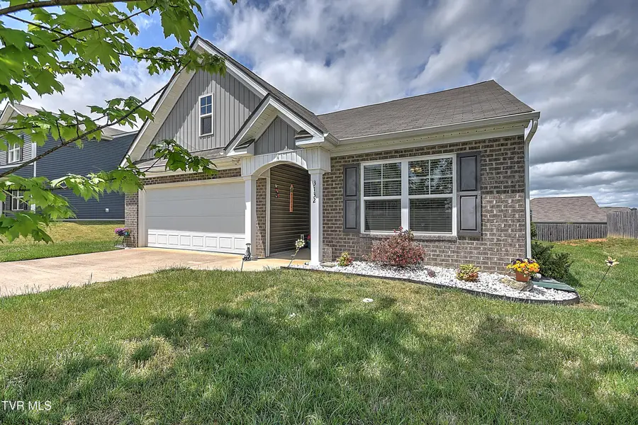 3132 Phillips Way, Kingsport, TN 37664 - #3